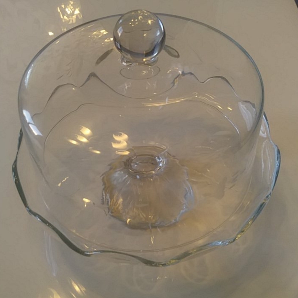 Princess House Heritage collection cake dish